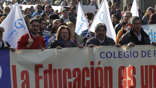 Profesores paralizan este jueves en rechazo a proyecto de educación pública