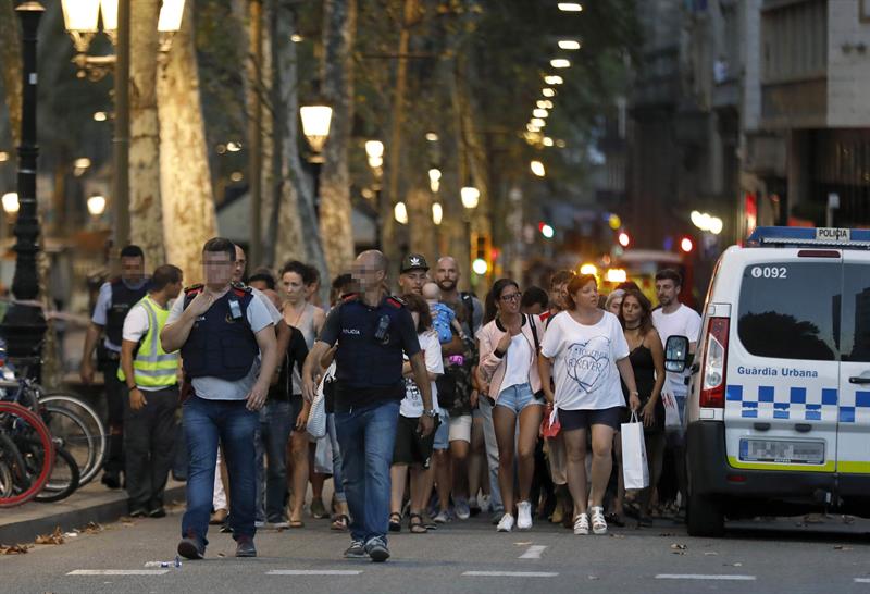 Atropello masivo en La Rambla de Barcelona
