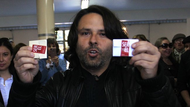 Frente Amplio sostendrá reunión para tratar de destrabar conflicto con Mayol