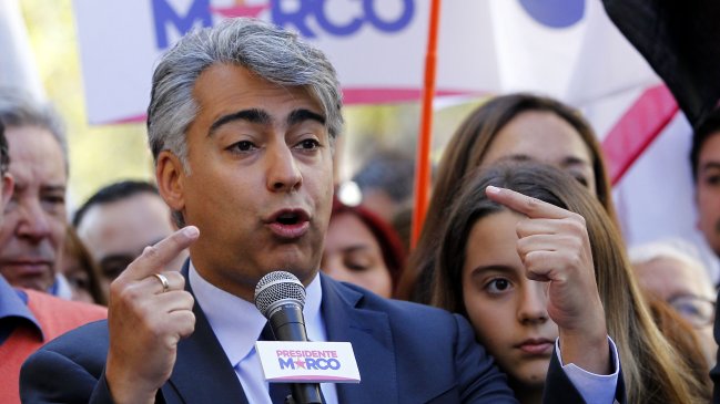 Marco Enríquez-Ominami inscribió este domingo su tercera candidatura presidencial