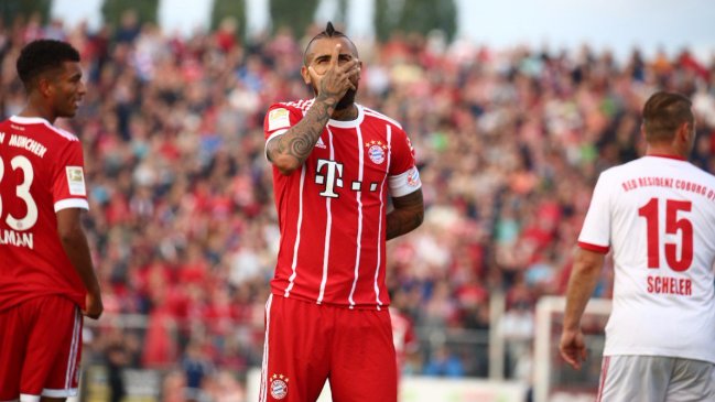 Arturo Vidal comandó goleada de Bayern Munich ante equipo de fanáticos en Alemania