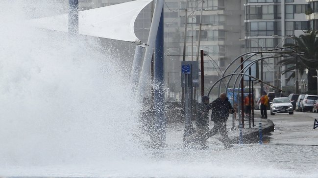 Marejadas anormales afectarán al país a partir de este martes