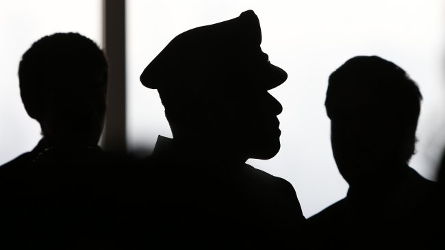 INDH estudia querella contra gendarmes por 