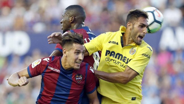 Villarreal cayó en los últimos minutos ante Levante en la liga española