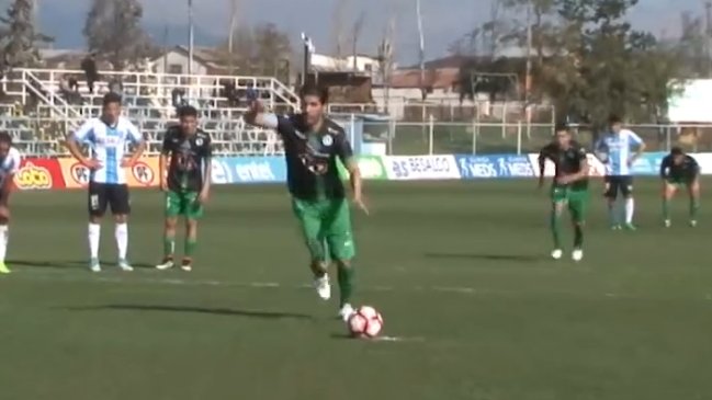 Sebastián Abreu marcó un doblete en la victoria de Puerto Montt ante Magallanes