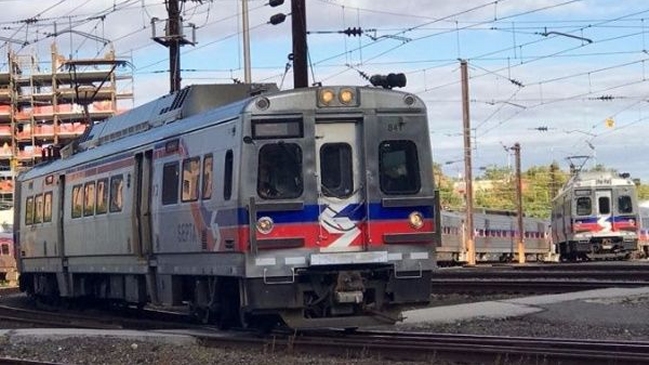 Al menos 40 heridos en un choque de trenes en Filadelfia