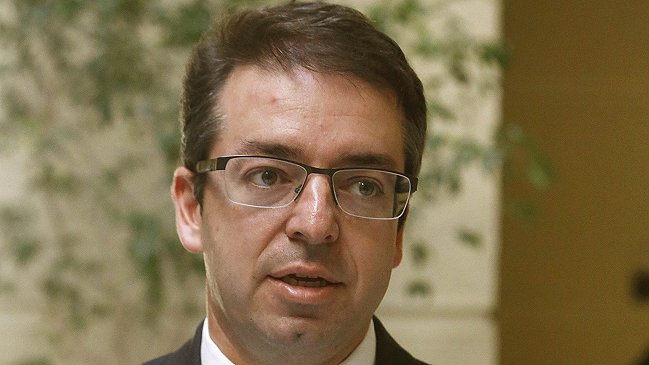 Gabriel Silber pide mayor coordinación entre la DC y el comando de Goic