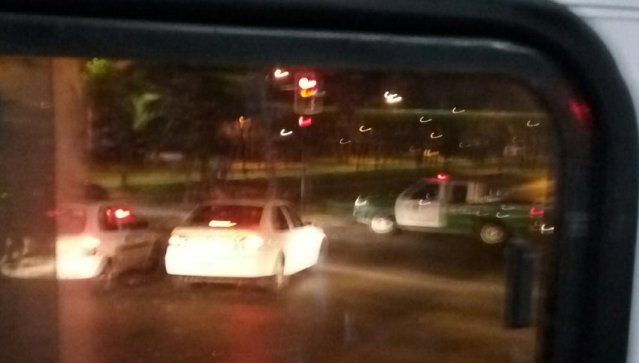 Barricadas en Villa Francia movilizaron a Fuerzas Especiales de Carabineros