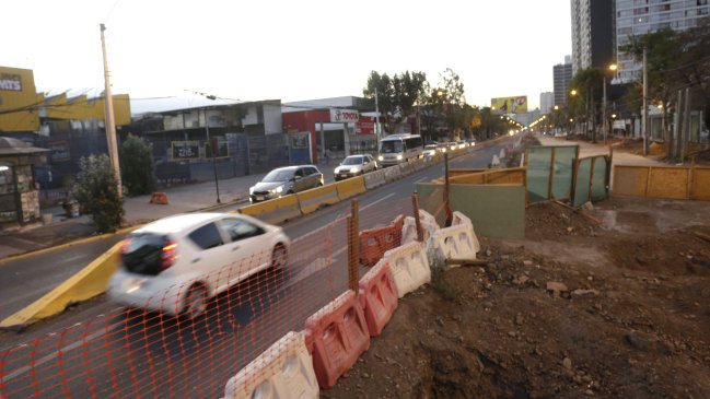 Serviu por retrasos en corredor de Vicuña Mackenna: Enel se movió muy tarde