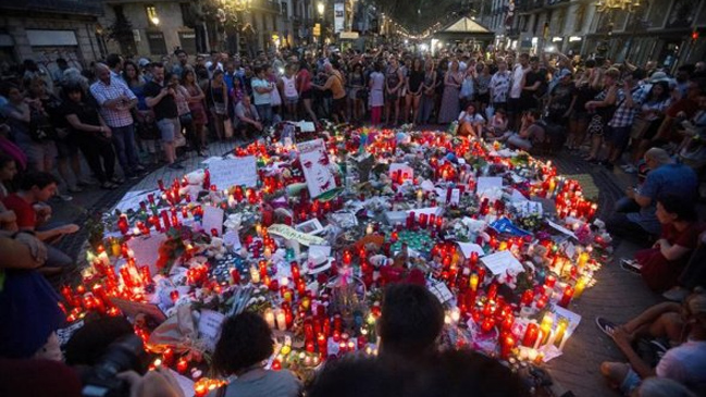 Del rey a los vecinos: La histórica marcha que recorrerá Barcelona contra el terrorismo