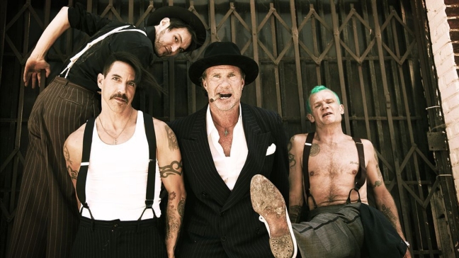 Red Hot Chili Peppers planea un 