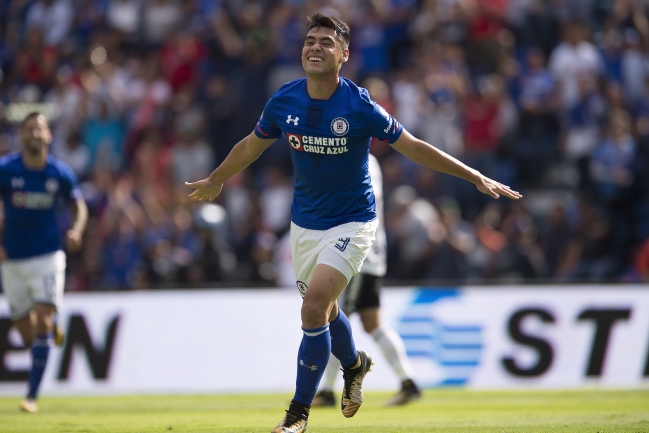Felipe Mora le dio un agónico triunfo a Cruz Azul en Copa México