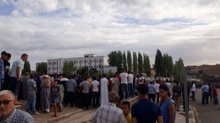  Dos muertos en atentado suicida en Argelia  