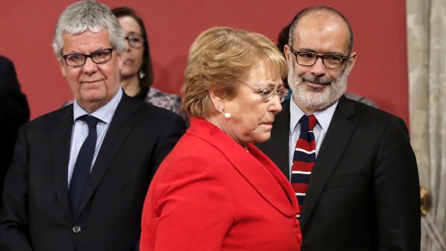 Presidente Sonami: Cambio de gabinete 