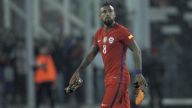 Arturo Vidal aclaró sus críticas: Jamás estaría enojado con los hinchas, por ellos sigo acá