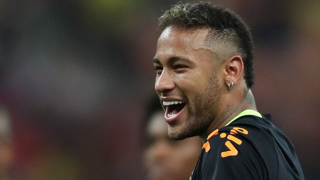 La selección brasileña llegó a Barranquilla liderada por Neymar