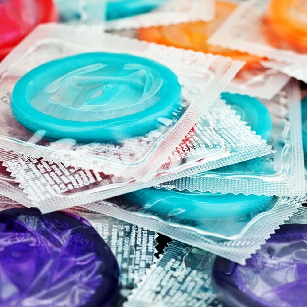 Marca de condones abrió concurso de cuentos eróticos en Chile