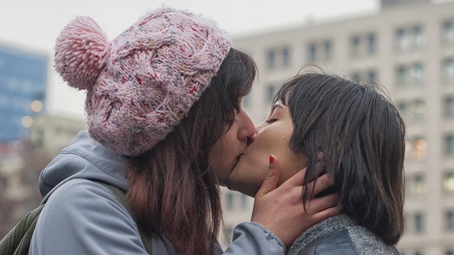 Francia autorizará la reproducción asistida de mujeres solteras y lesbianas