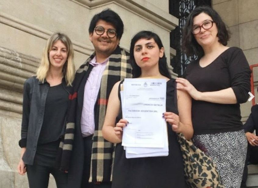 Actriz porno argentina demandó a Facebook por censura