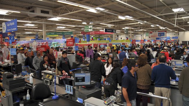 Desde las 21:00 horas de este domingo regirá el feriado irrenunciable de Fiestas Patrias