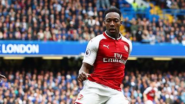 Danny Welbeck estará al menos cuatro semanas fuera de las canchas por lesión