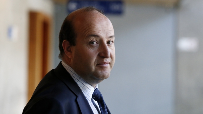 Fiscalía reiteró solicitud al Senado para que entregue informes de asesorías