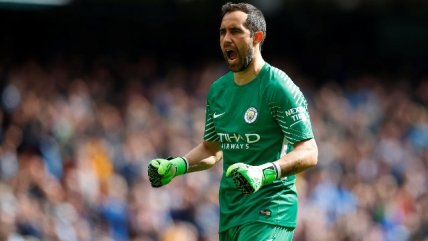 La gran atajada de Claudio Bravo que derivó en decisivo gol de Manchester City