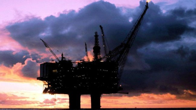 Venezuela acusó que Estados Unidos trata de desequilibrar el precio del petróleo