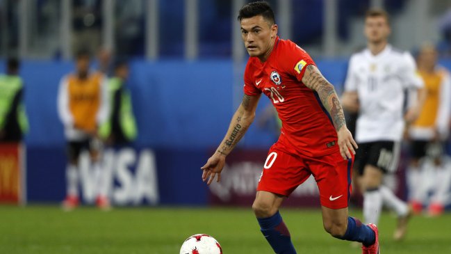 Charles Aránguiz aclaró sus dichos: Si Pizzi viene a charlar conmigo, bienvenido sea