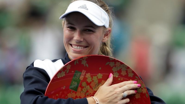 Caroline Wozniacki se quedó con el Abierto de Tokio y sumó su primer título del 2017