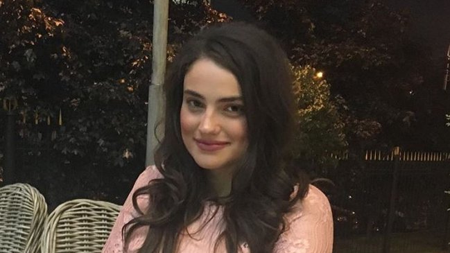 Joven suplantada por 