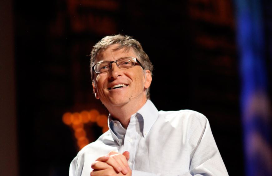 Bill Gates contó que usa un teléfono con Android