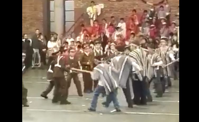 Polémica por representación mapuche policial en colegio San Ignacio