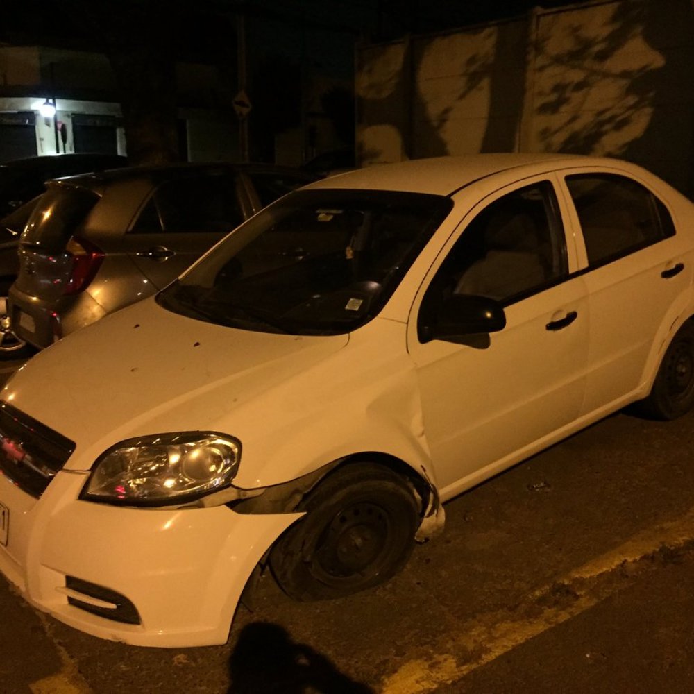 Conductora sufrió portonazo en Ñuñoa: Carabineros logró recuperar el vehículo