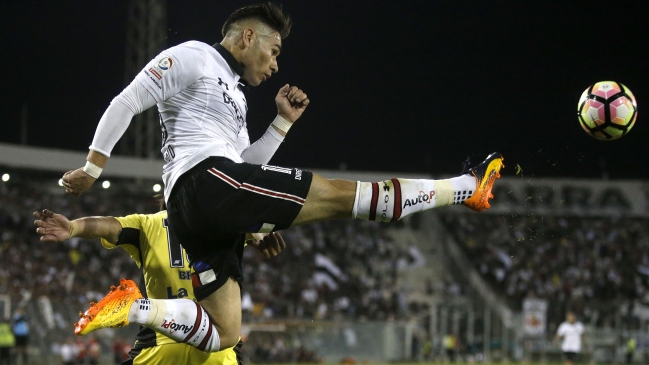 Oscar Opazo: Tengo la capacidad para pelear el puesto con Mauricio Isla