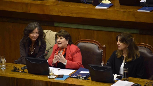 Proyecto de desmunicipalización fue despachado por el Congreso