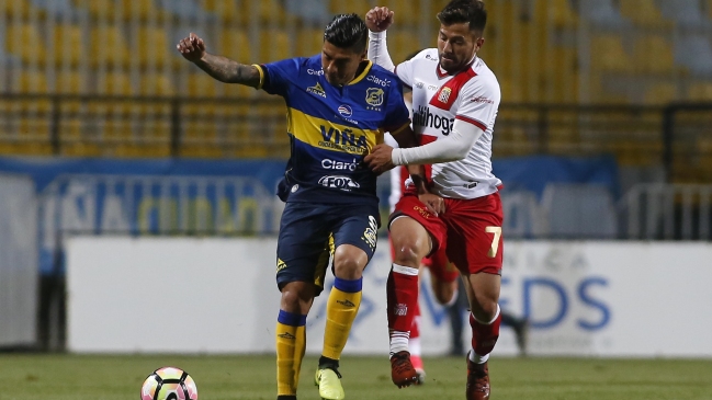 Everton igualó con Curicó Unido y desaprovechó la opción de alcanzar el liderato del Transición