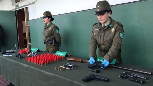 Más de dos mil detenidos dejó operativo nacional de Carabineros