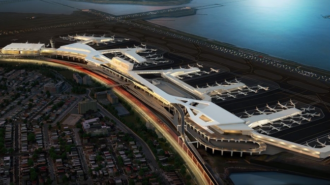 Un detenido en Nueva York por amenazar a empleado de aeropuerto con supuesta bomba