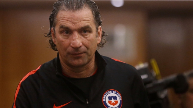 Juan Antonio Pizzi volvió a sus trabajos en 