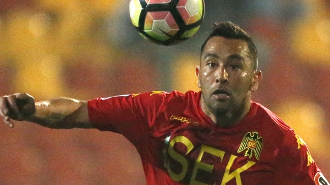 Meneses: Nuestro objetivo es ser campeones, pero la presión es de los equipos grandes