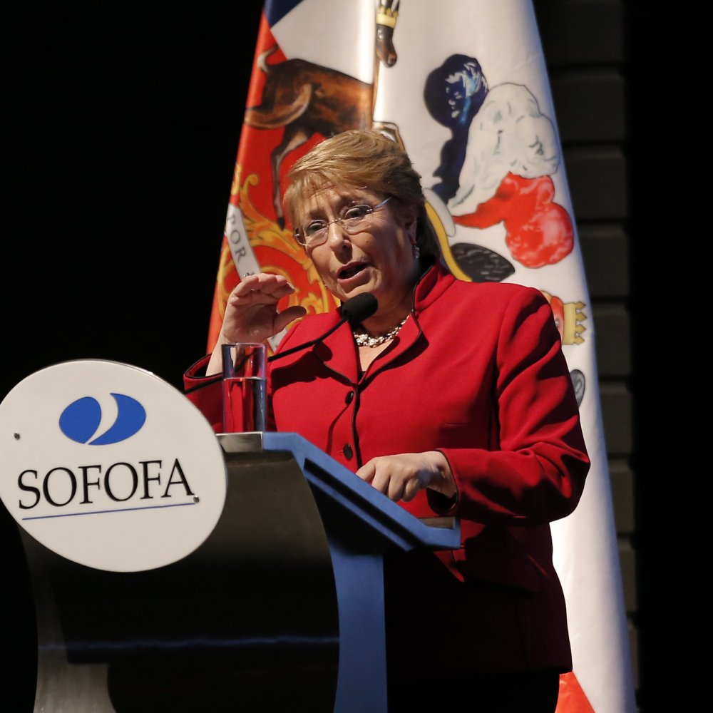 Bachelet en la Sofofa: Puedo seguir enviando proyectos pese a crítica por frenesí legislativo