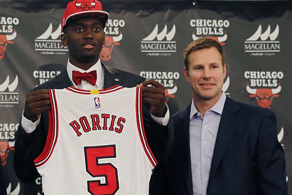 Los Bulls suspendieron por ocho partidos a Portis por golpear a compañero