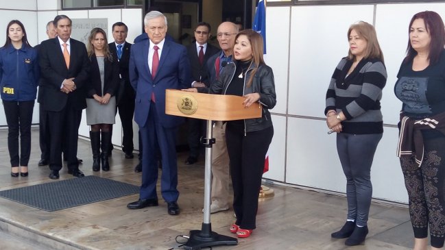 Los cinco venezolanos asilados llegaron a Chile: Permanecerán por dos años en el país