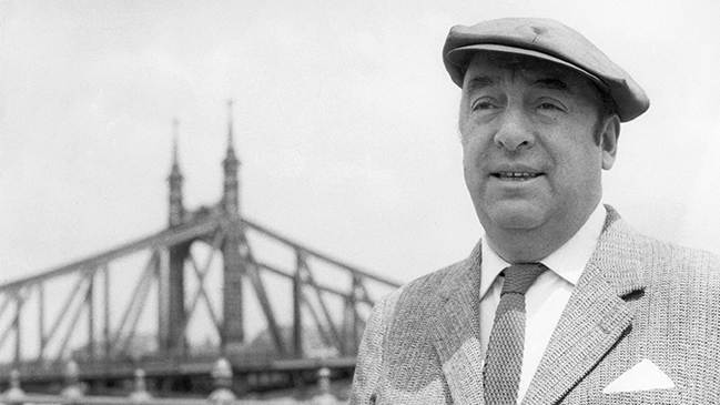  Peritos: Neruda no murió de cáncer de próstata  