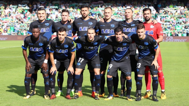 Guillermo Maripán fue titular en nueva caída de Alavés por la liga española