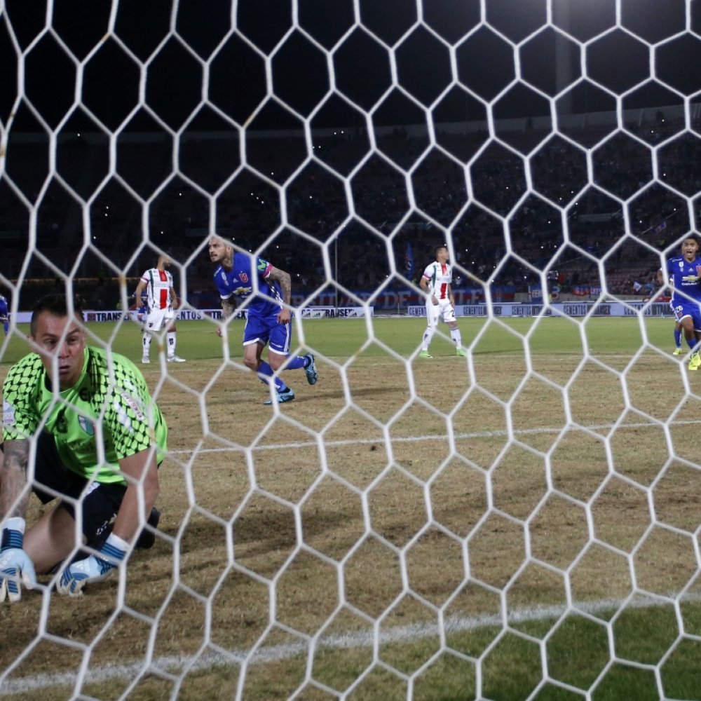 La tabla de posiciones del Torneo de Transición durante la fecha 10