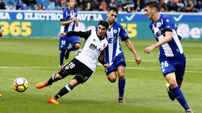 Alavés de Guillermo Maripán cayó ante Valencia por la décima fecha de la liga española