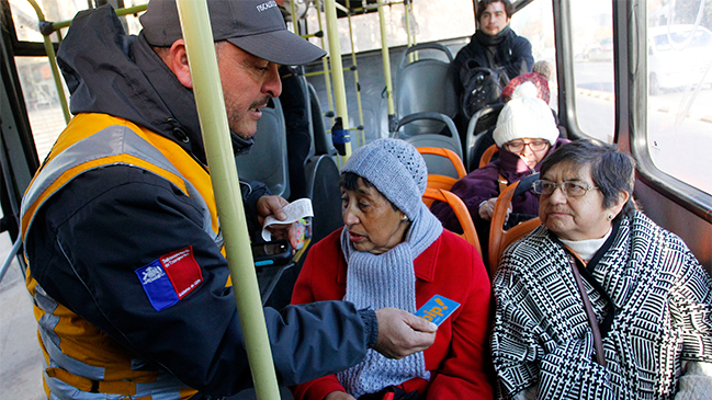 Evasión del Transantiago cayó a su nivel más bajo en últimos dos años