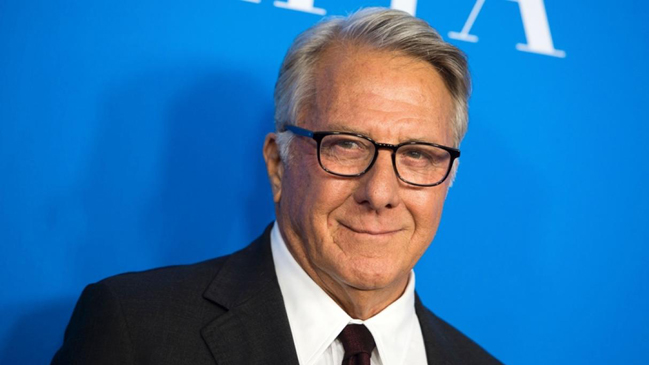 Dustin Hoffman es acusado de acoso sexual contra joven de 17 años